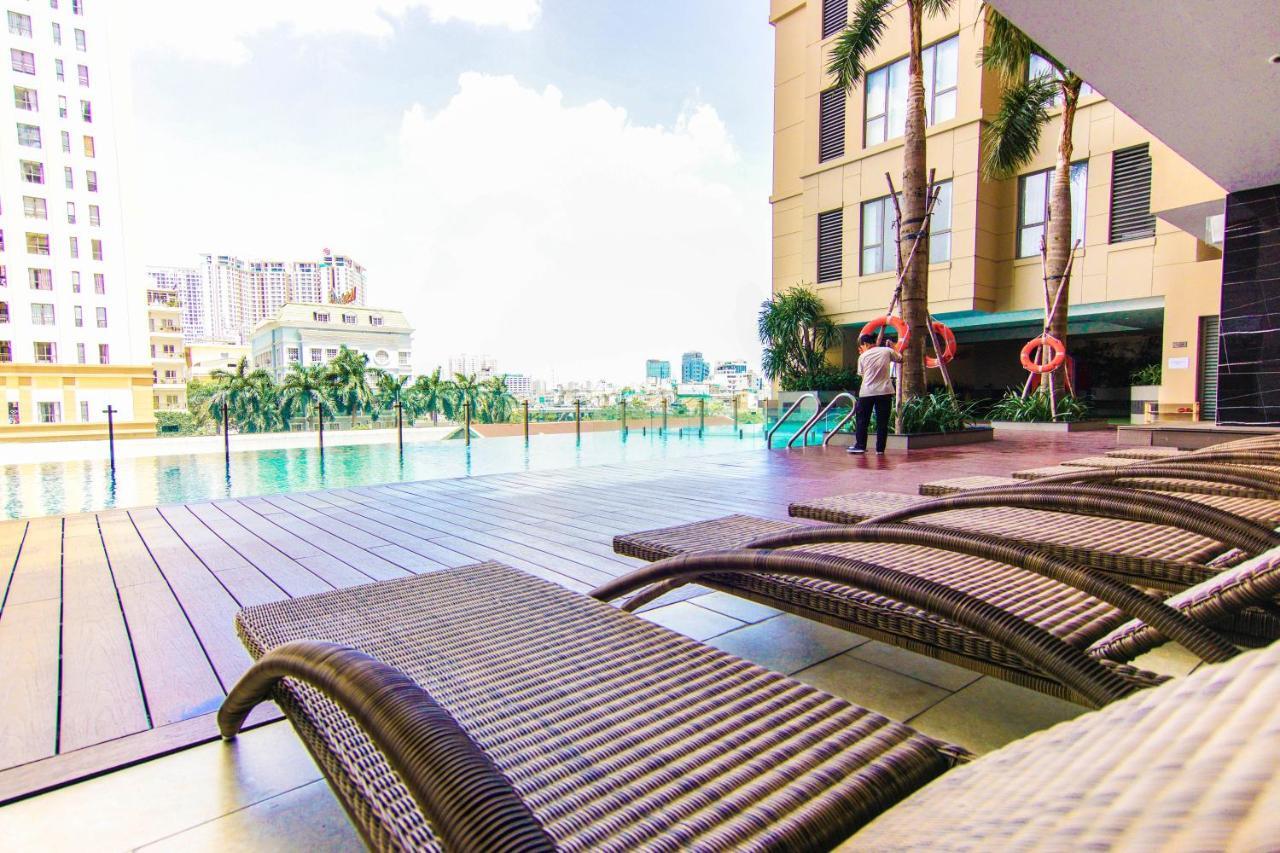Big For Big Group Near Ben Thanh Market Apartment